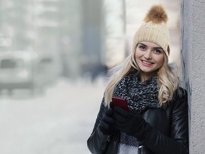 TUQUE BLUETOOTH STÉRÉO SANS FIL - CRÈME