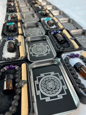 COFFRET BRACELET, HUILE ESSENTIELLE ET GÉOMÉTRIE SACRÉE