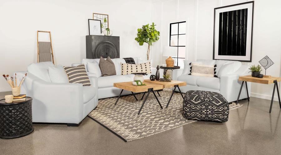 Ashlyn Sofa, White