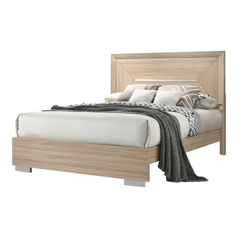 Lynncrest Bed Queen