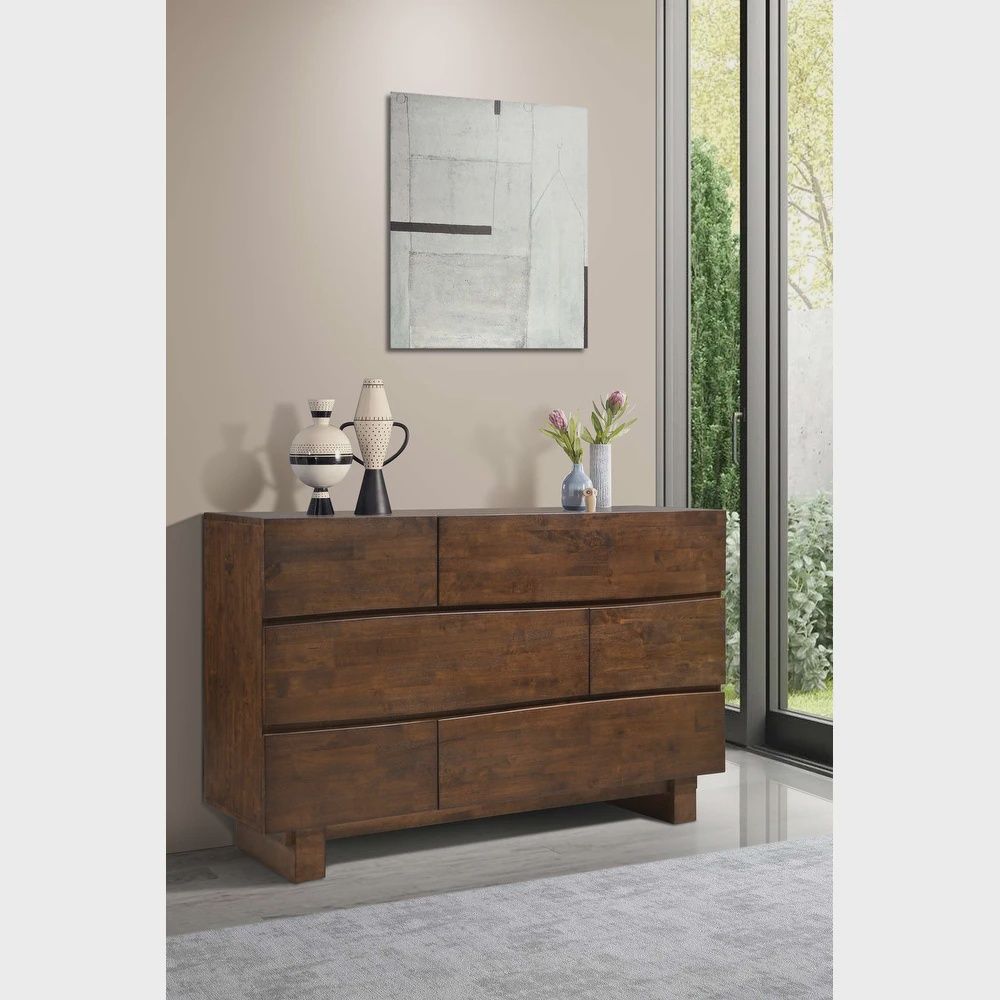 Genevieve 6-Drawer Hardwood Dresser