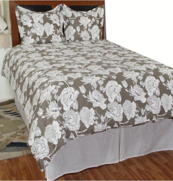 Rizzy Home Duvet Cover Set, Brown and White Floral Pattern