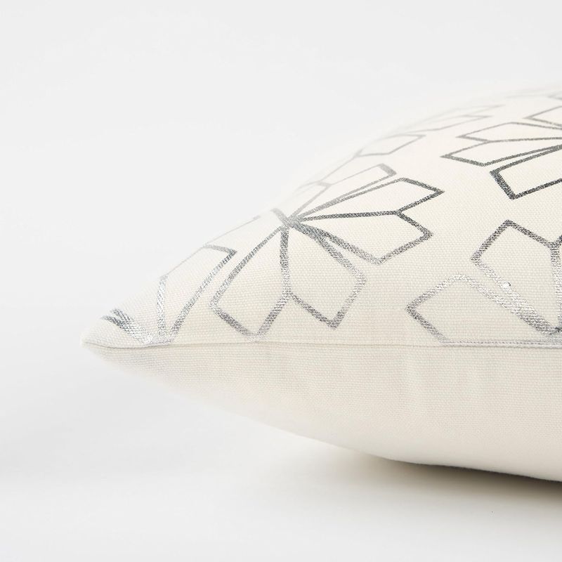 Rizzy Home Decorative Pillow, White and Silver Geometric Foil Detail