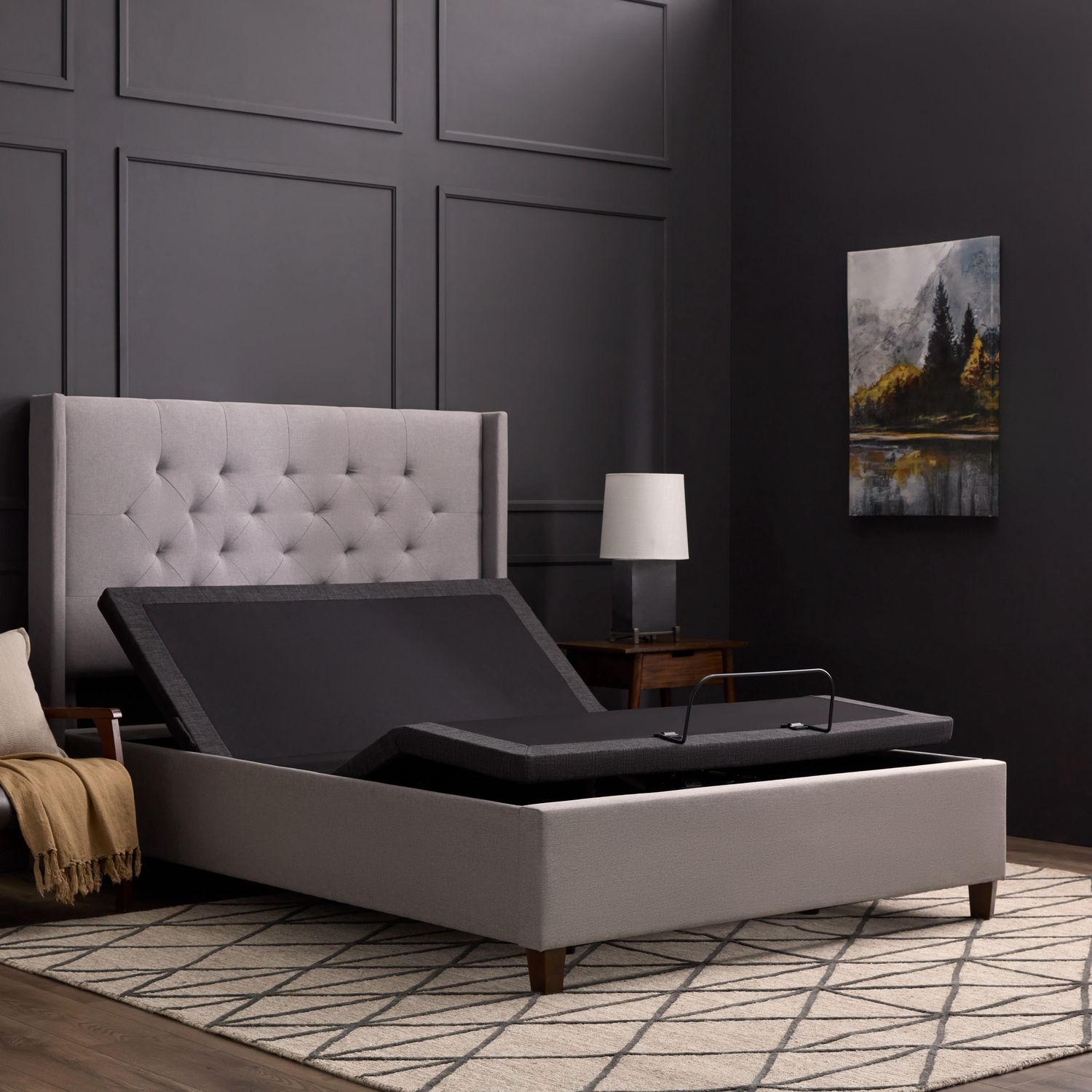 E455 Smart Adjustable Bed Base, Size: Queen