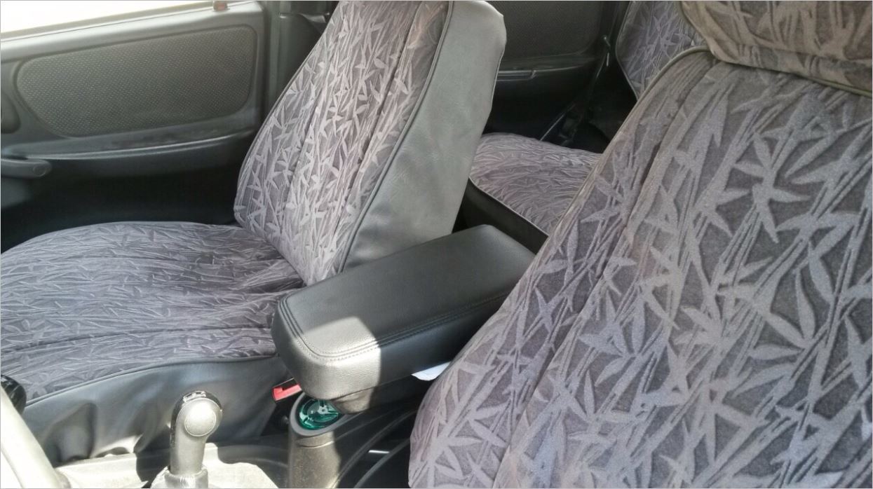 Купить Чехлы На Сиденья Нива Тревел