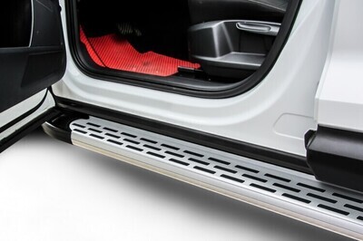 Пороги алюминиевые Lada Largus (2012-2021) Premium серебристые