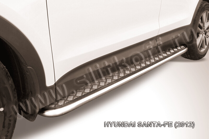 Пороги из нержавейки Hyundai Santa-Fe (2012-2018) d42 с алюминиевым листом (черный цвет)