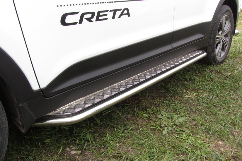 Пороги из нержавейки Hyundai Creta 4WD (2016-2021) d42 с алюминиевым листом