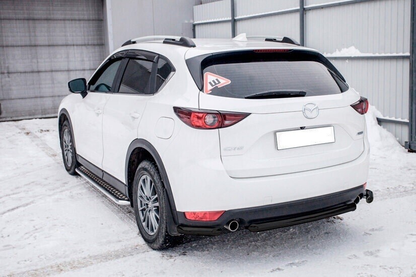 Защита заднего бампера Mazda CX-5 (2017-2023) d57 черная
