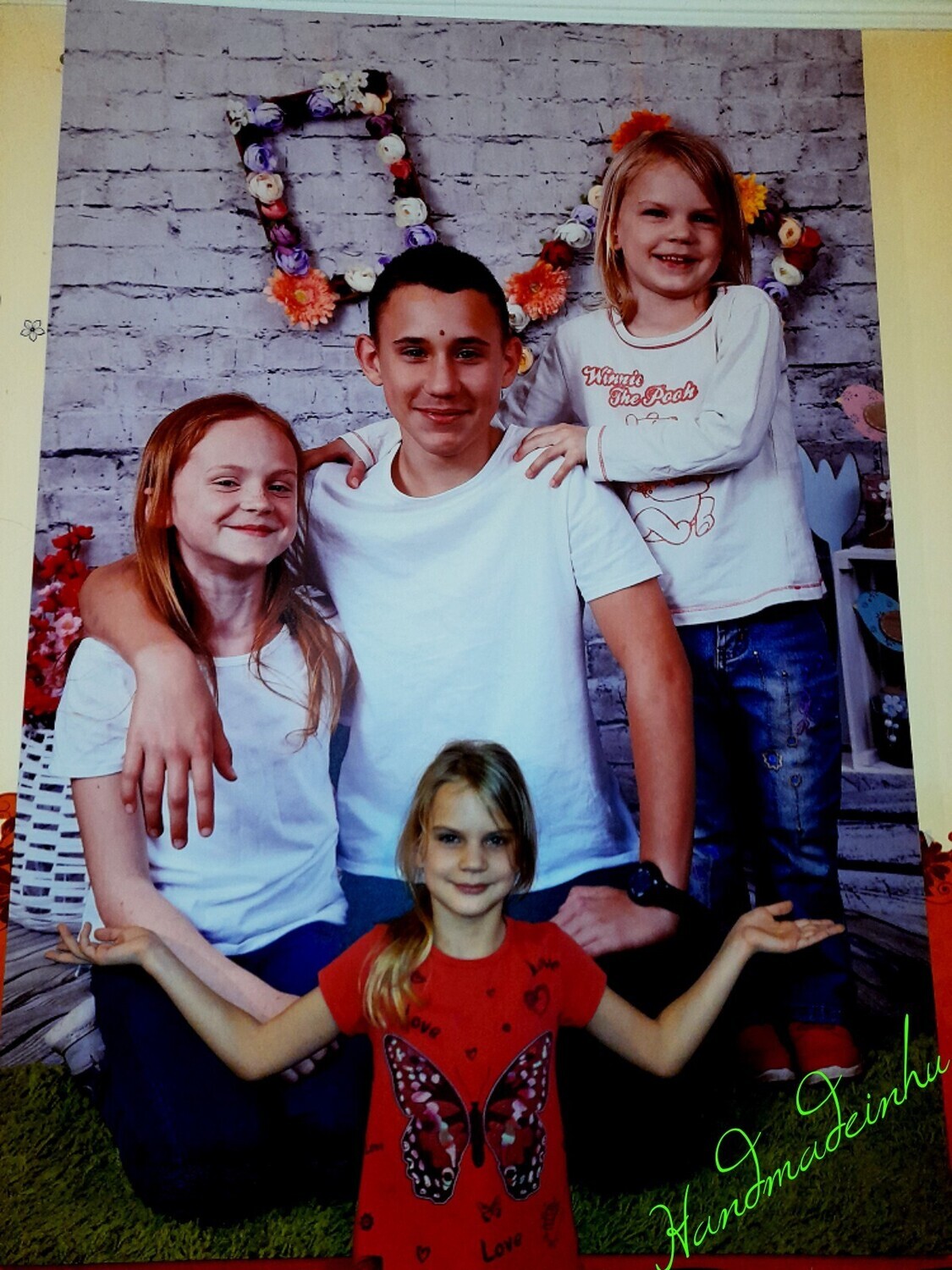 Feszített vászonkép