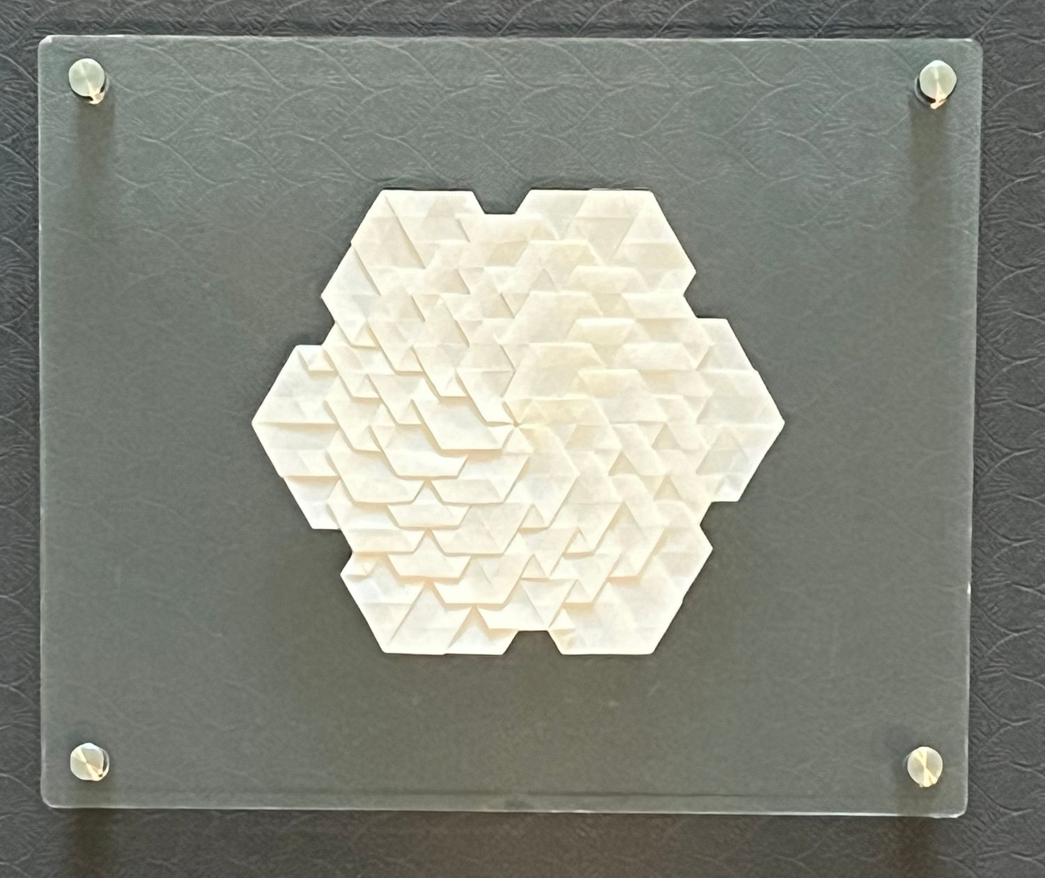 Spiral flake tessellation