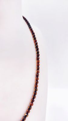 Feine Bernstein Kette – Hochwertiger Naturstein in Orange