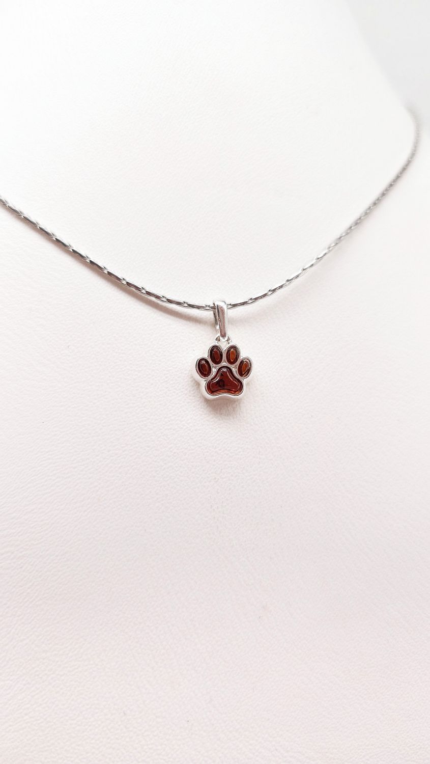 Hundepfoten Anhänger – Schmuck für Tierfreunde