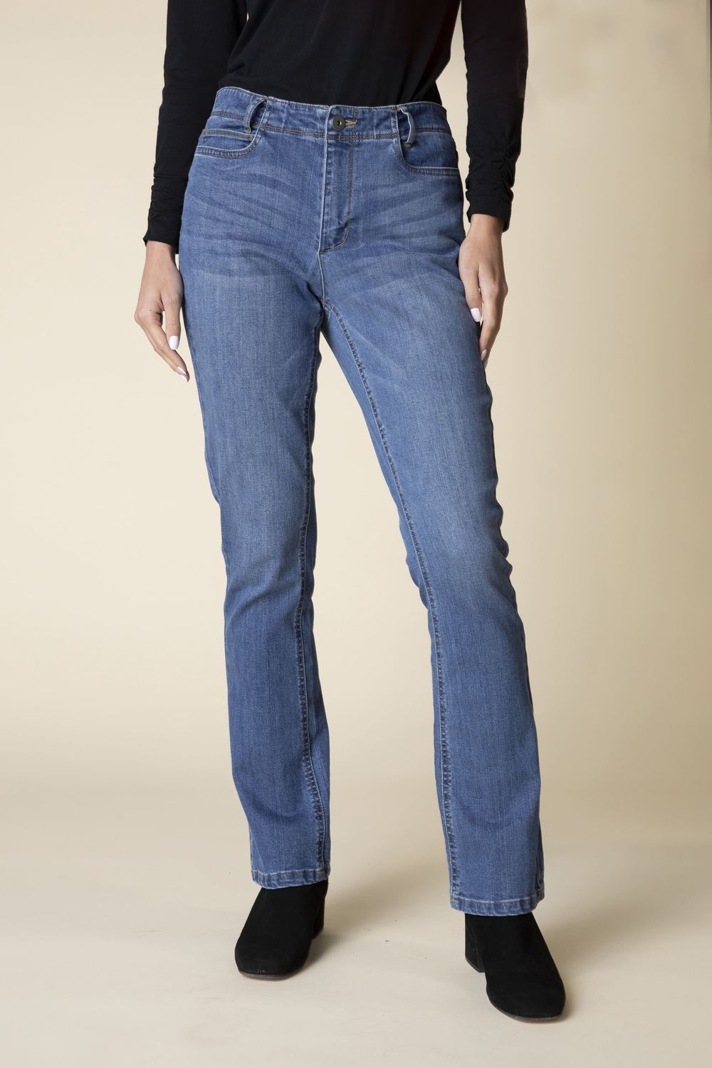 H11161 Boot Cut Jean
