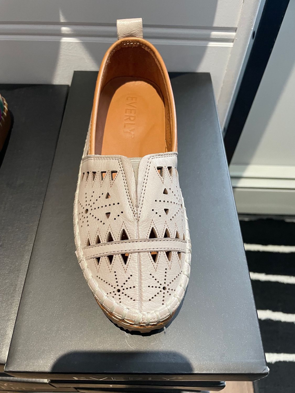 Emily, Size: 36