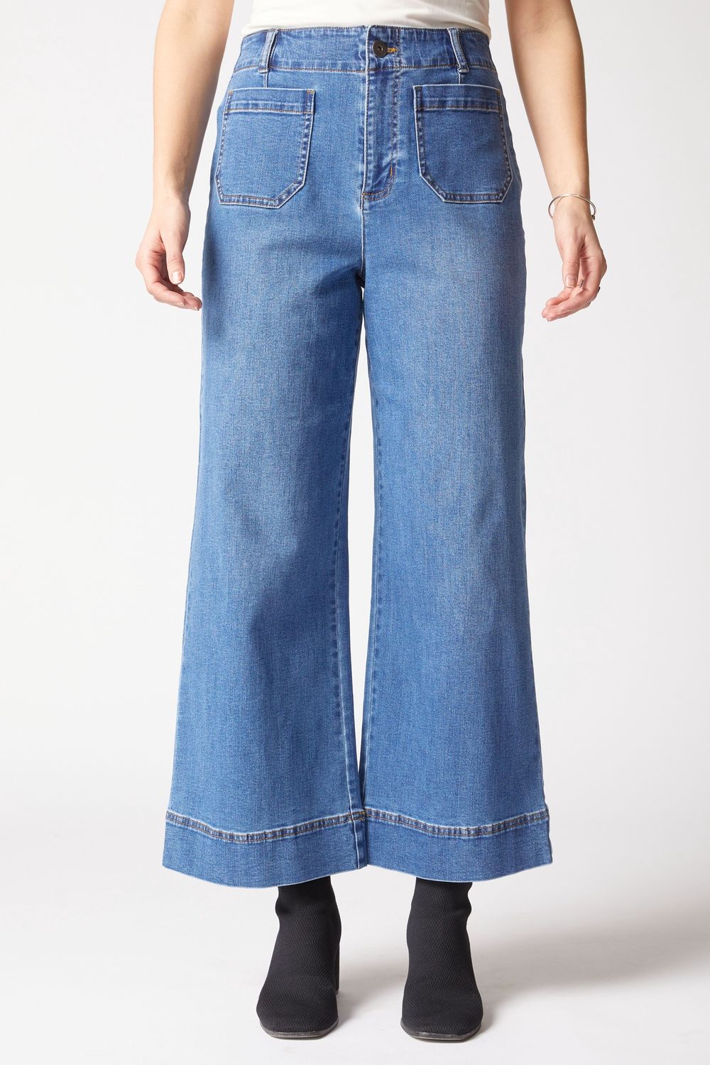 H11460 Wide Leg Ankle, Size: 4