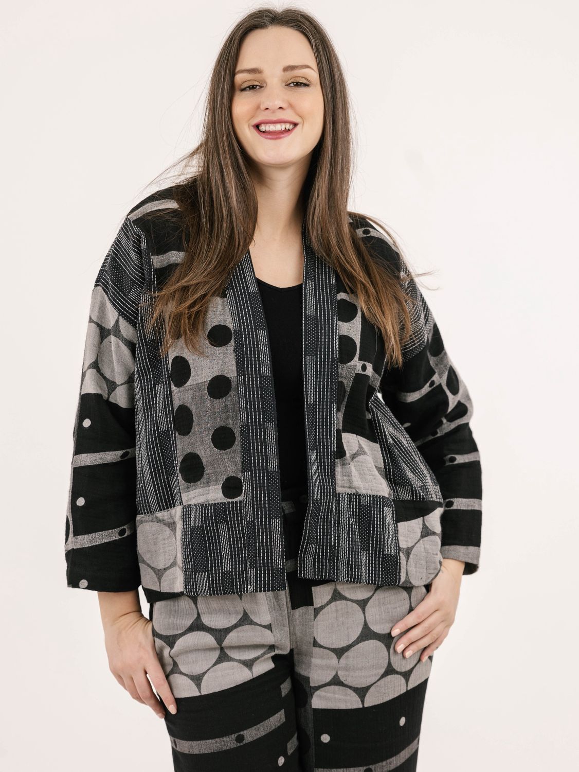 5625 Lara, Size: S/M