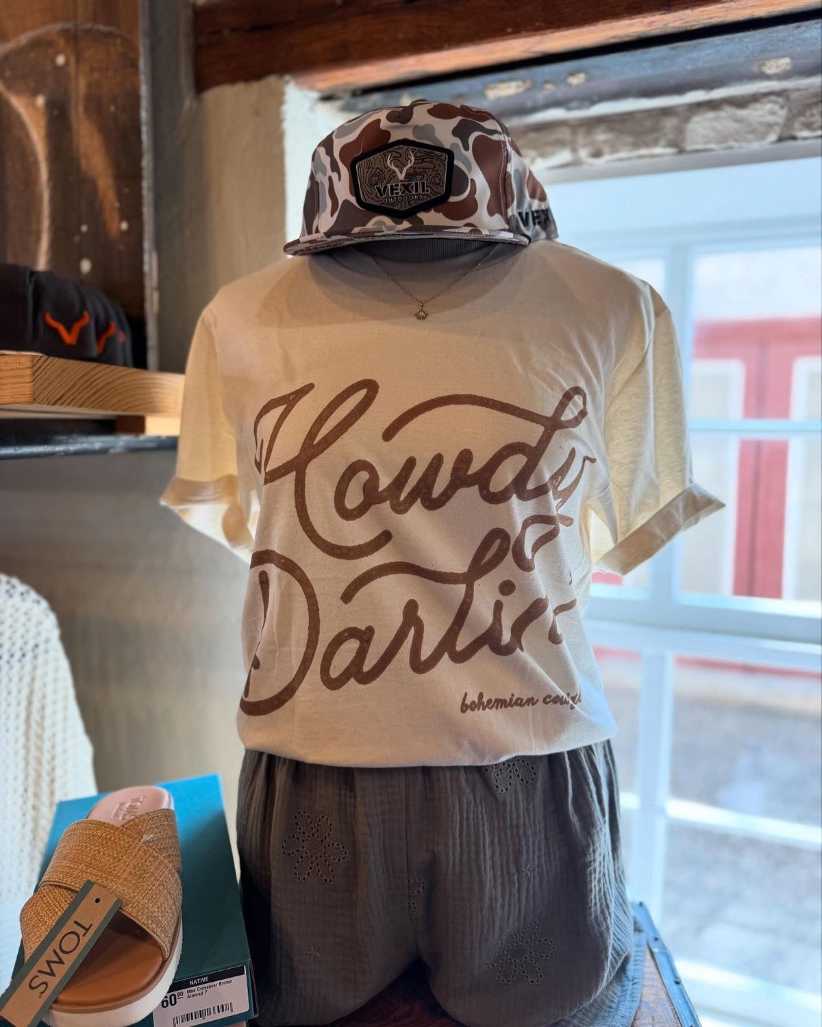 Howdy Darlin Crop Tee