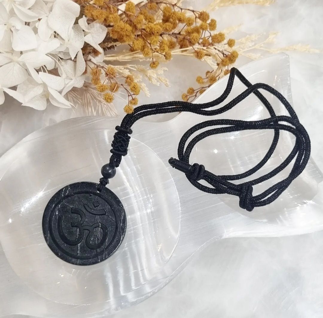 Shungite Necklace | Om