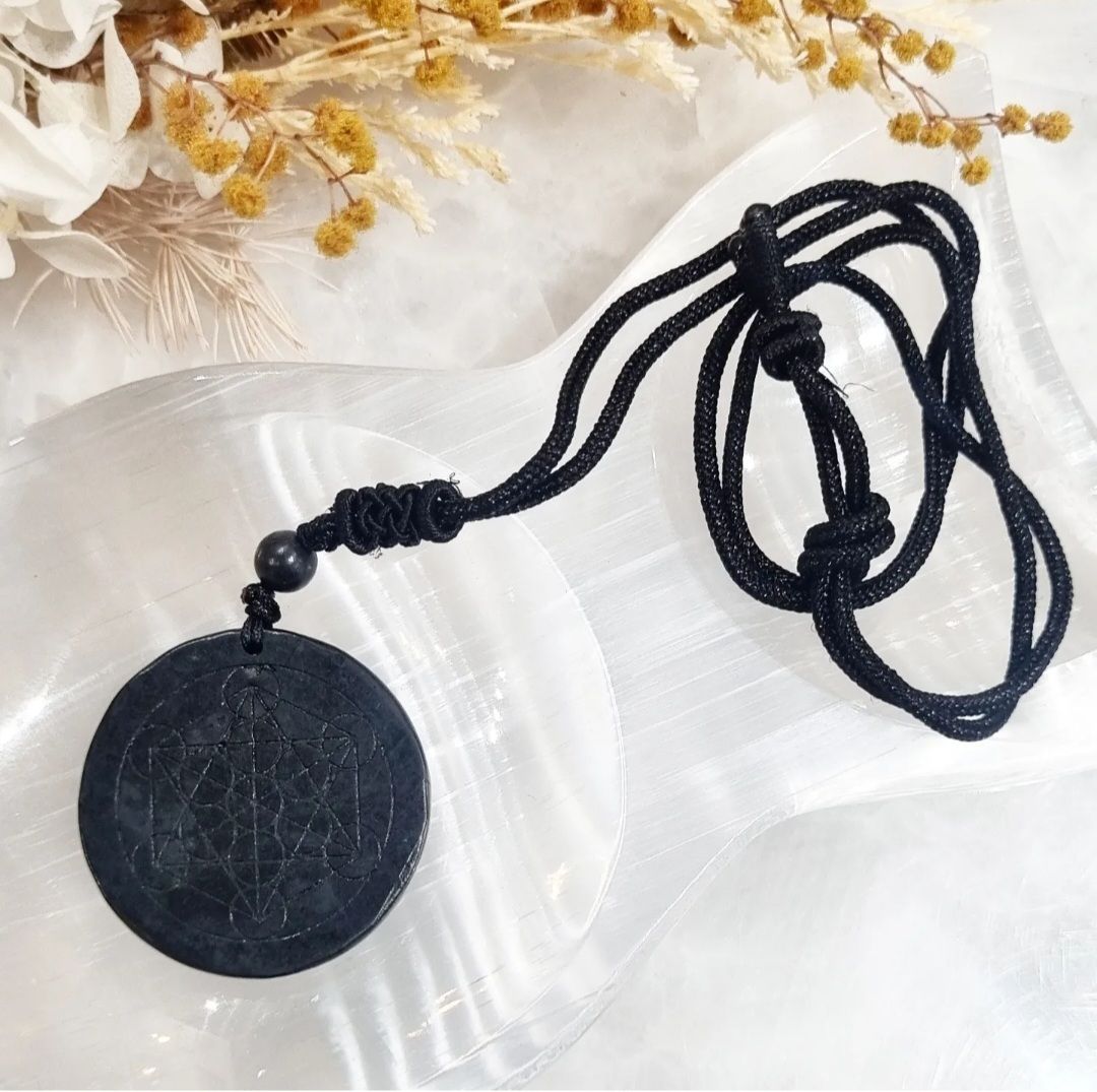 Shungite Necklace | Grid