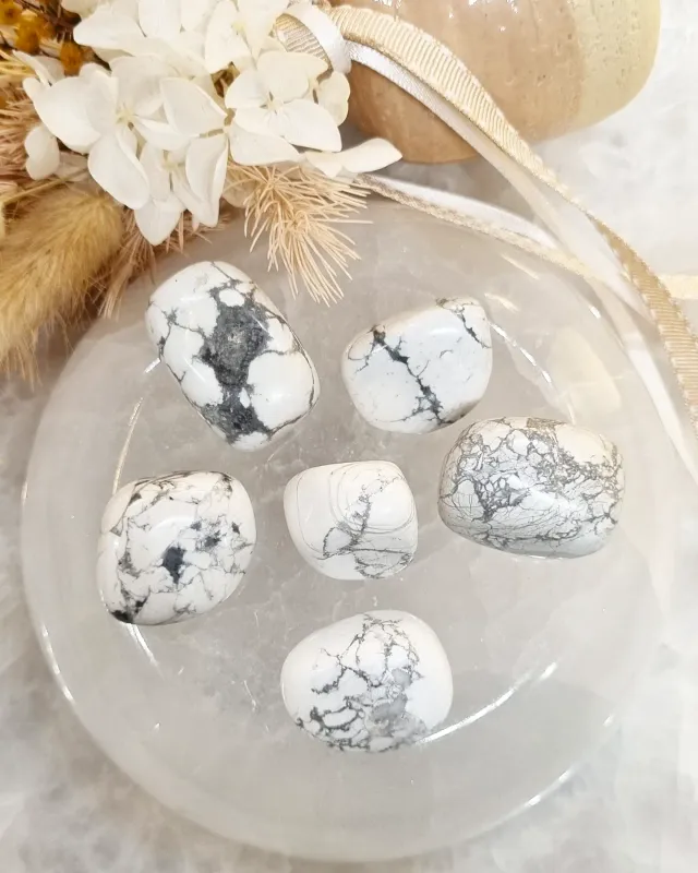Howlite Tumble