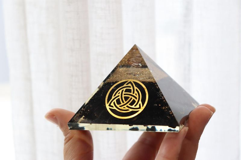 Orgonite Pyramid | Shungite + Clear Quartz  | Triquetra Symbol
