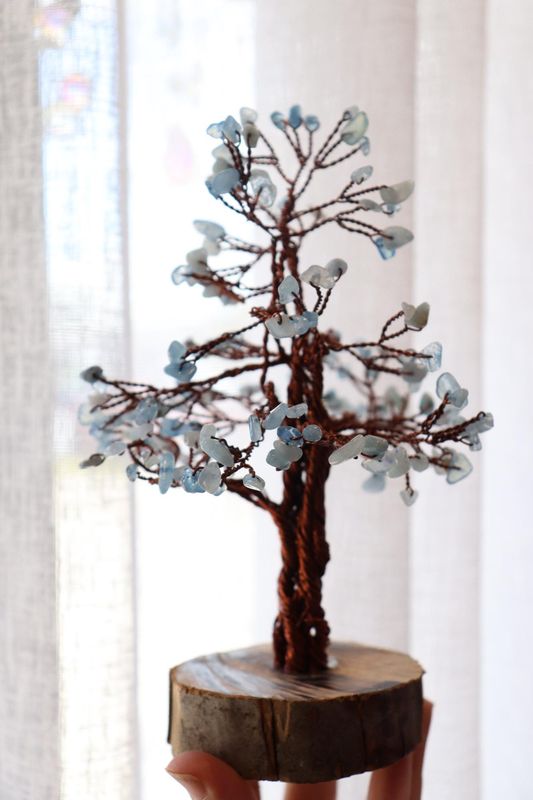 Aquamarine Wired Chip Tree