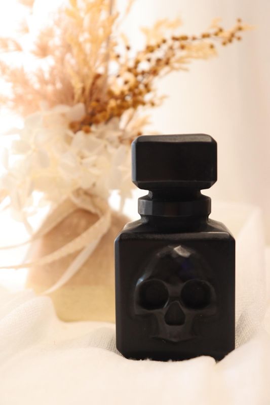 Black Obsidian Square Potion Bottle Skull Face