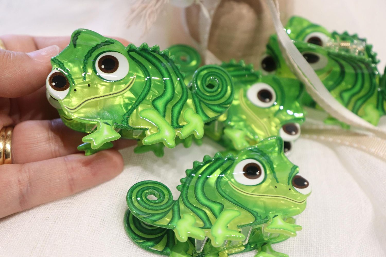 Chameleon Claw Hair Clip