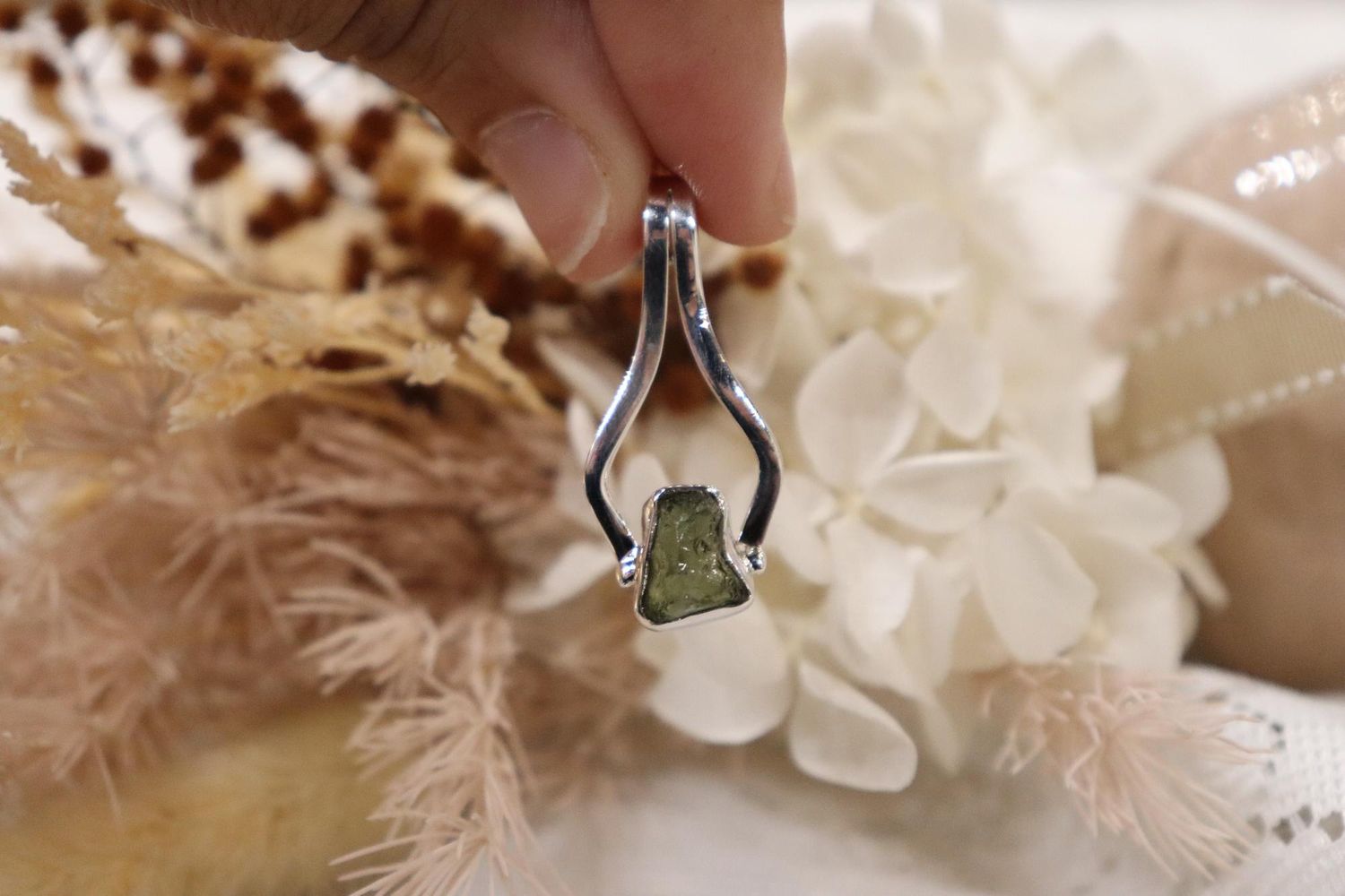 Moldavite Pendant | Eye 2.3g