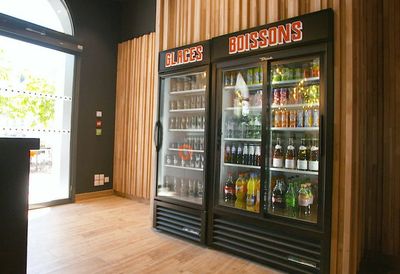 Vitrine à boissons