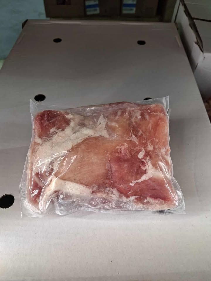 POULET CUISSE S/OS S/P S/V