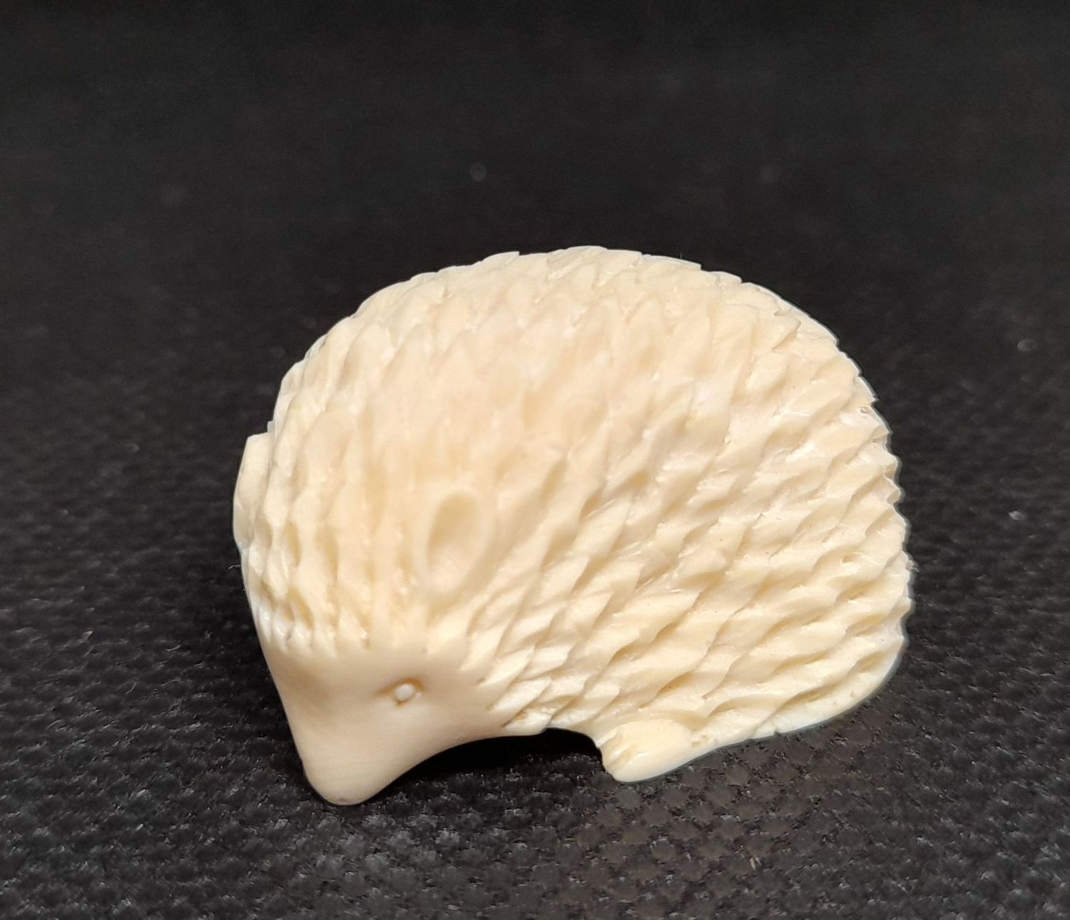 Igel aus Mammut Elfenbein