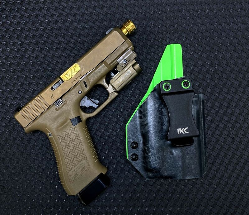 IWB Custom 2Tone Light Bearing Kydex Holster