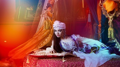 Secret Edge For Getting Discovered And Becoming Rich And Famous