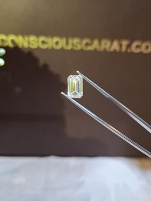 2ct Emerald Cut (D-E-F)