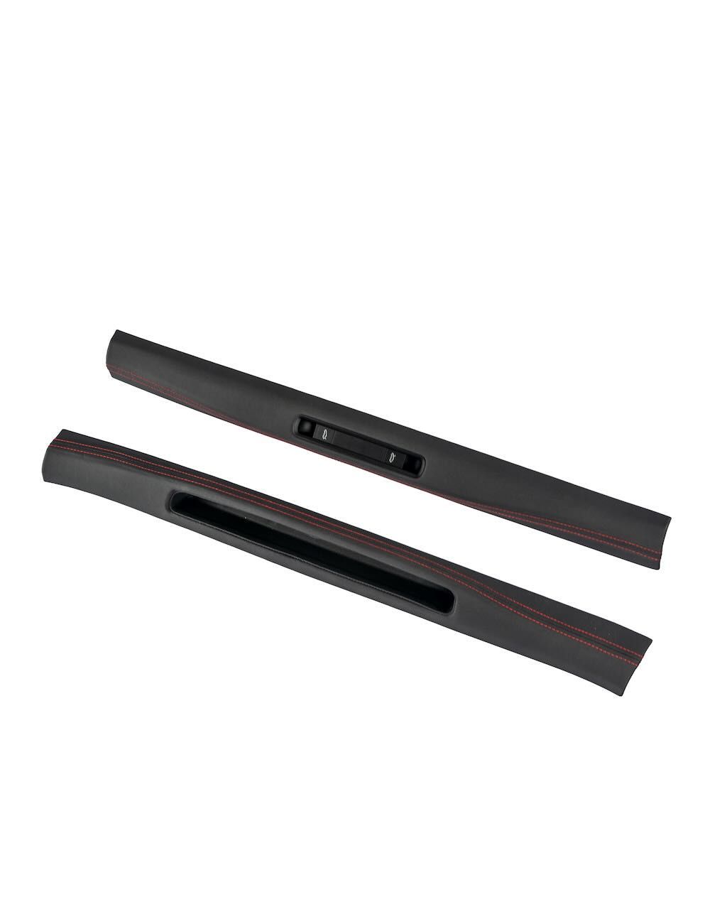 Inner Door-Sill Guards in Leather