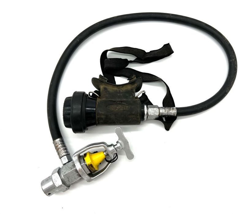 VOIT Explorer Single Hose Regulator 1957 - 1958