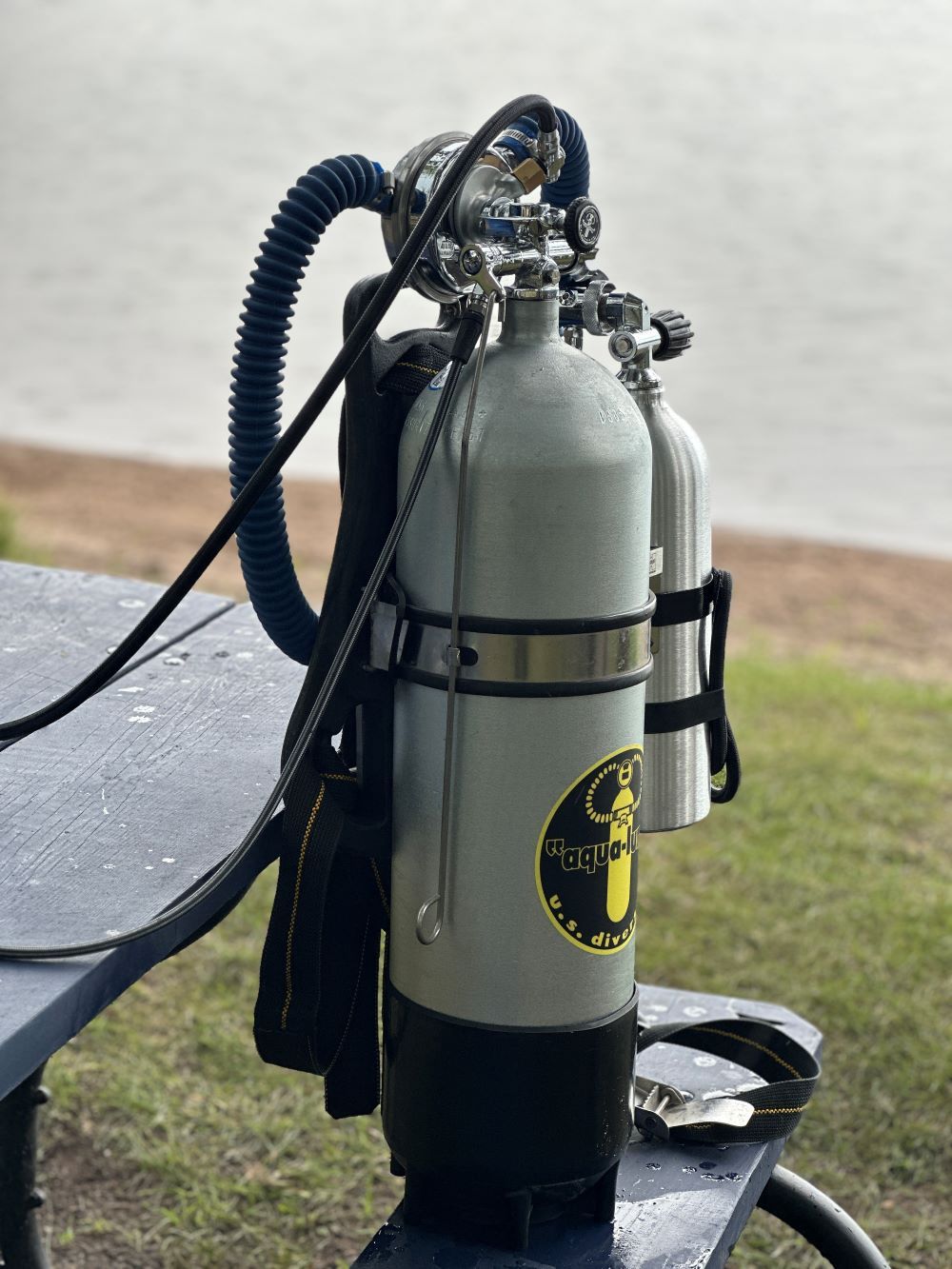 Faber 85 CF Steel 2640 PSI Cylinder  Rebuilt Aqua Lung J Reserve Valve Or U.S. Navy J-Valve - Epoxy Over Coat Paint Grey