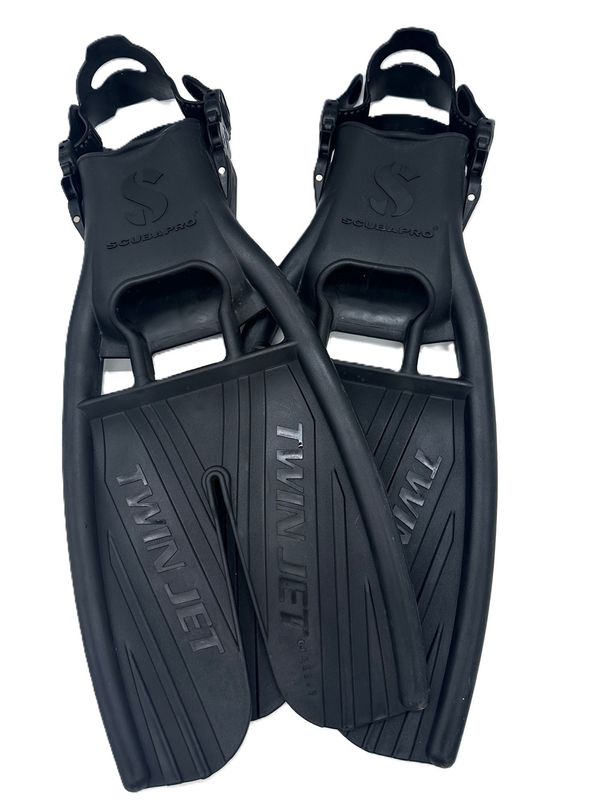 SCUBA Pro Twin Jet Fin Graphite Black "Large" Like Gnu