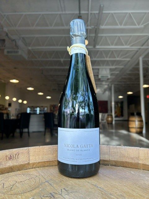 NV Nicola Gatta, Blanc de Blancs, Brut Nature 50 Lune, Franciacorta, Italy