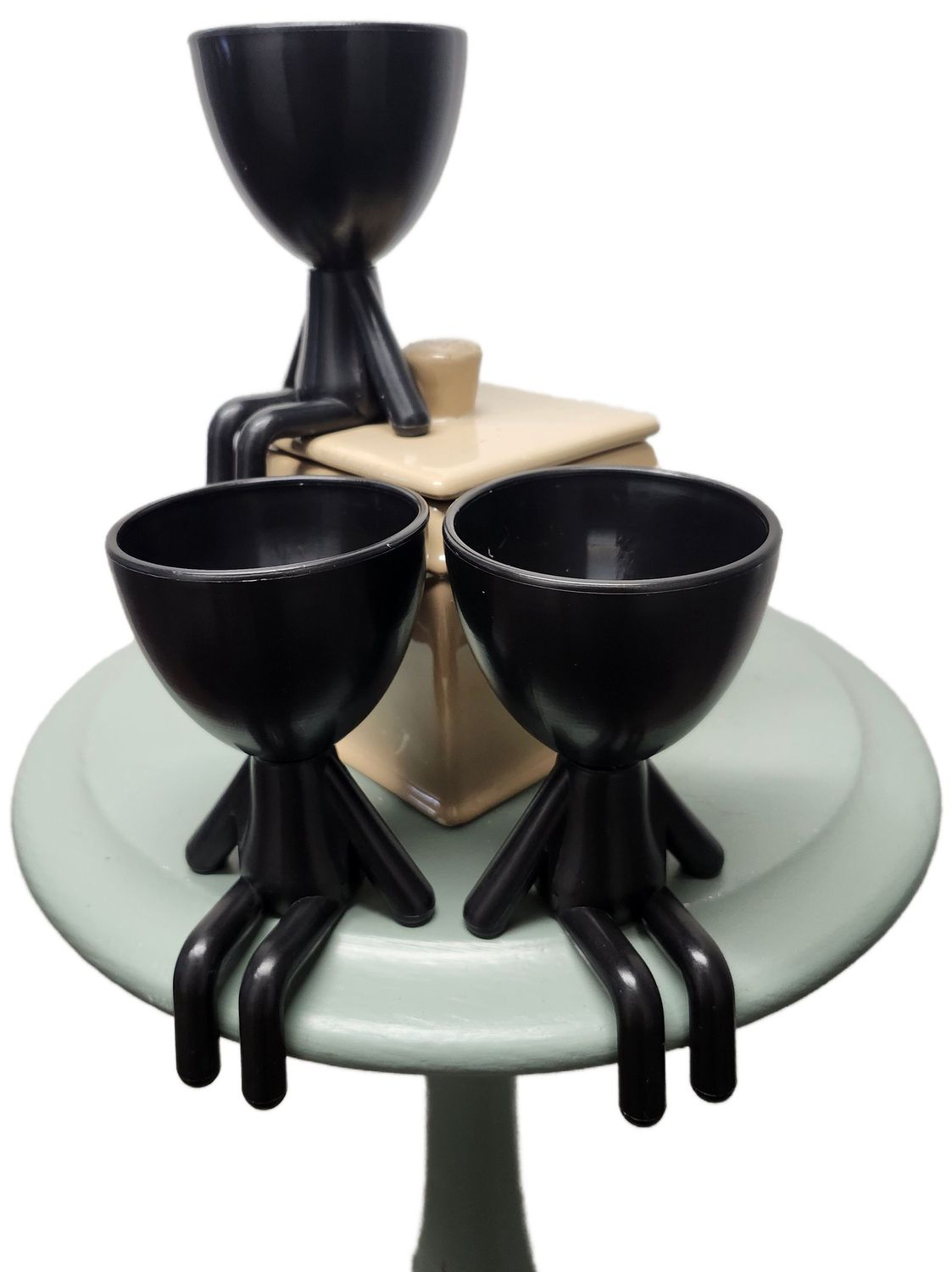 PLASTIC DUDE POT 3&quot; - BLACK