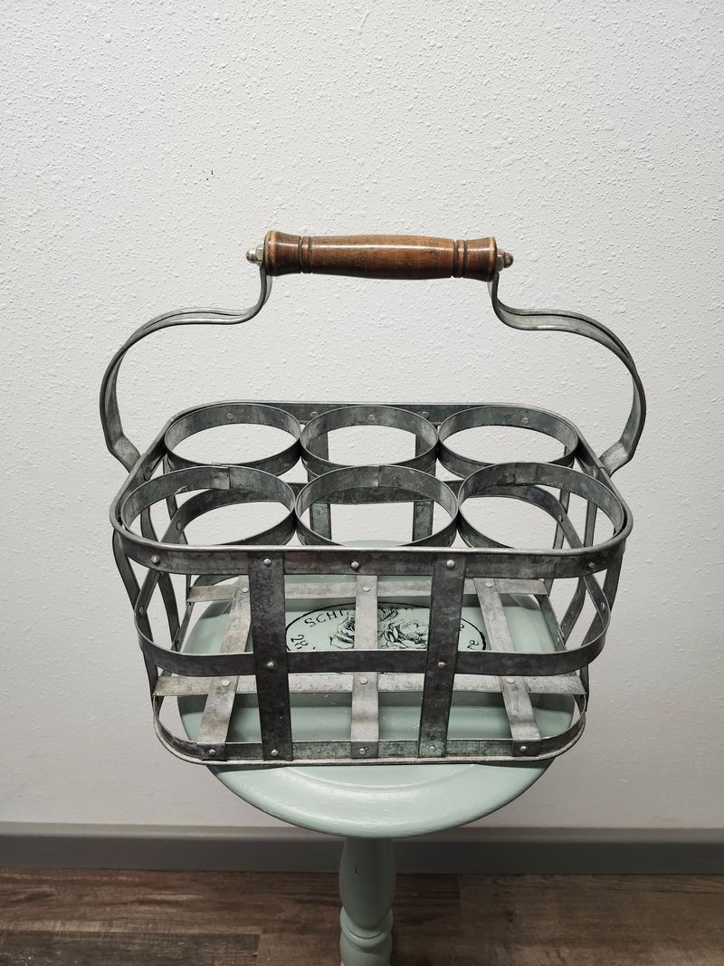 METAL MILK CRATE 8X12&quot;