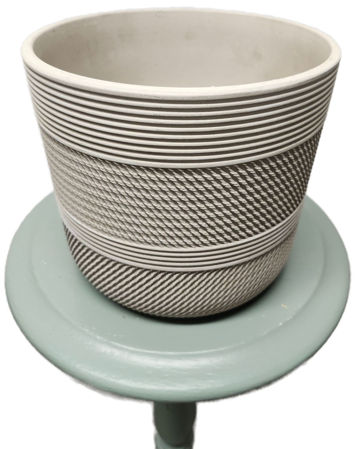CERAMIC POT 8&quot; W/DRAIN