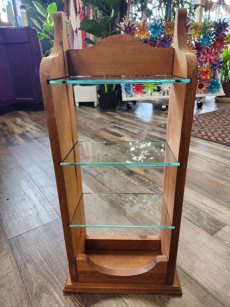 WOOD SHELF W/ GLASS 2&#39;
