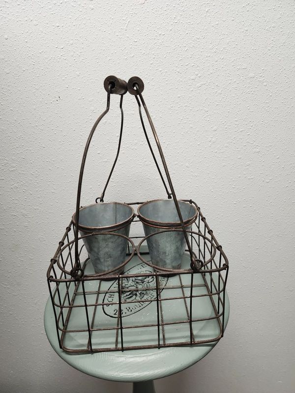 MILK CRATE 9X9&quot;