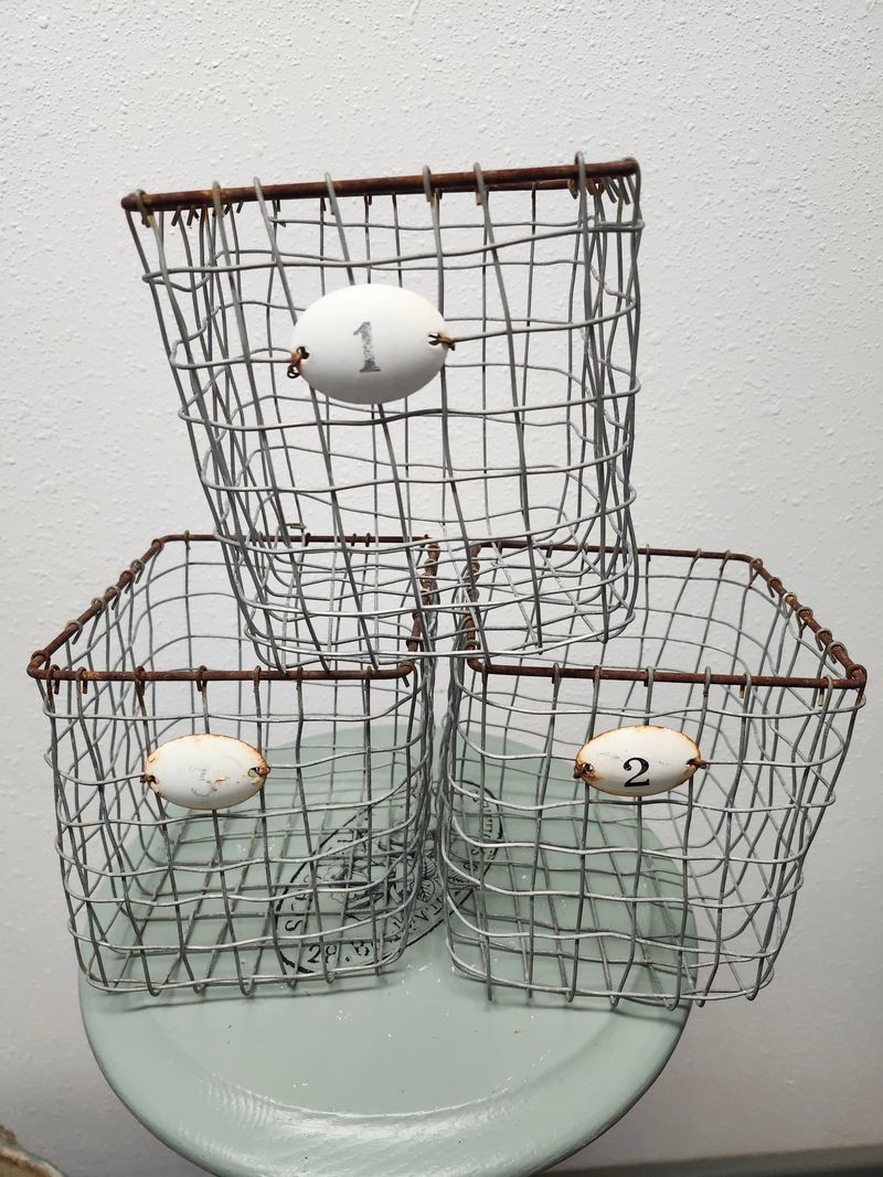 WIRE BASKET 6&quot; - ANTIQUE