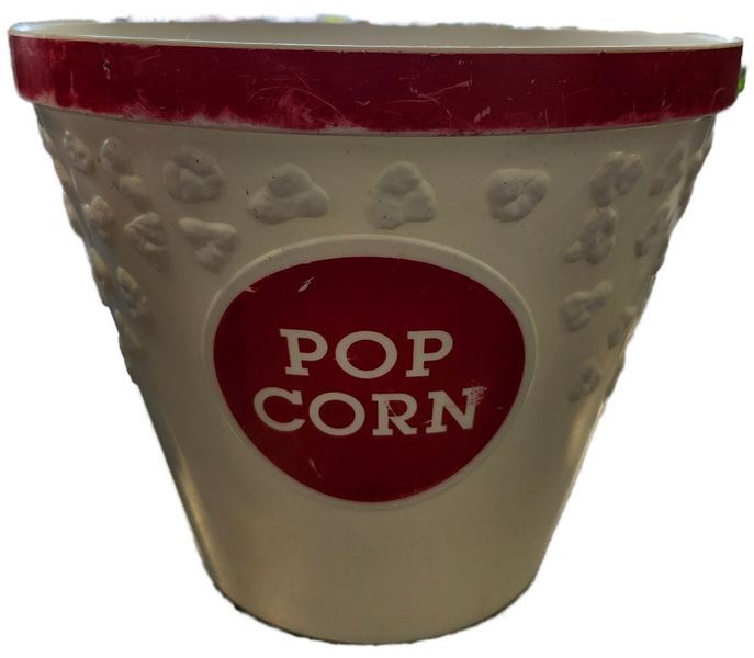 PLASTIC POPCORN BUCKET 9.5&quot;