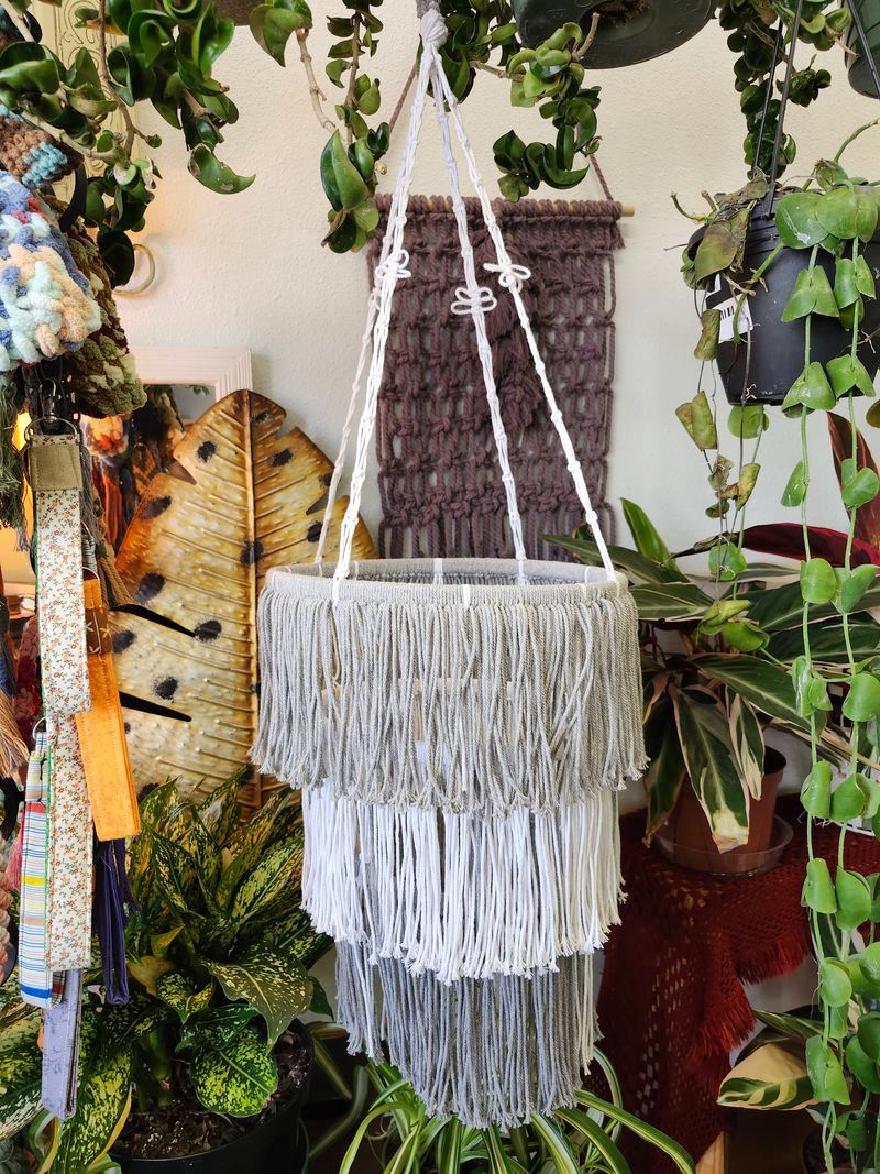 MACRAME CHANDELIER 10X35 - GREY