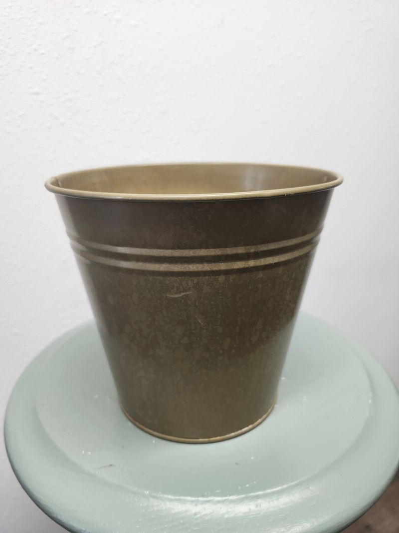 METAL POT 7&quot; - GOLD